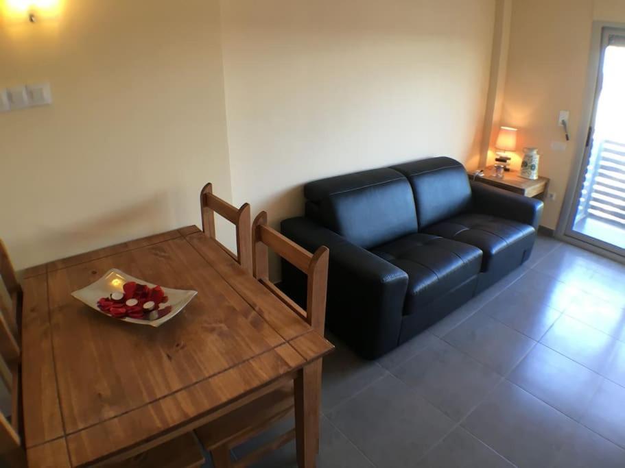 Bonito Apartamento En Avinyo Con Impresionantes Vistas Екстериор снимка